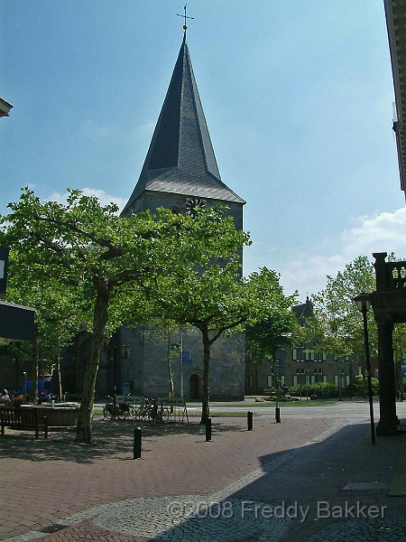 2004-06-07 Denekamp, St. Nicolaas Kerk.jpg